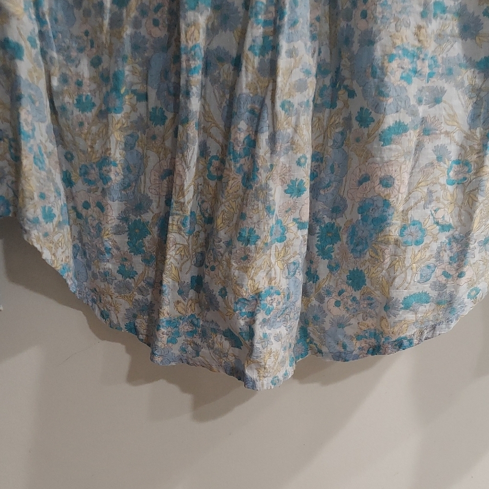 Free People Blue and Cream Floral Button Down Shirt - Picture 10 of 10